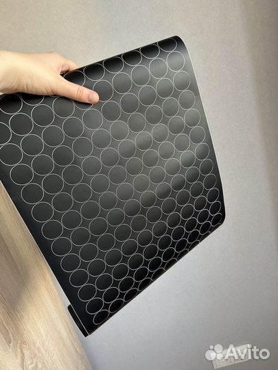 Наклейки черные круглые матовые