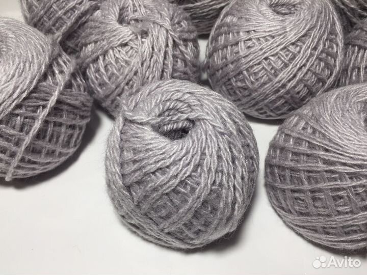Серая пряжа для вязания