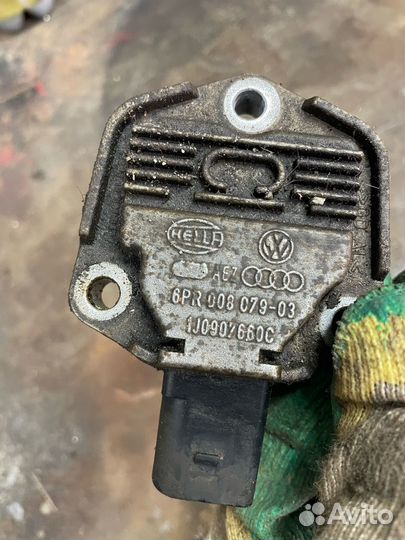 Датчик уровня масла ауди а1