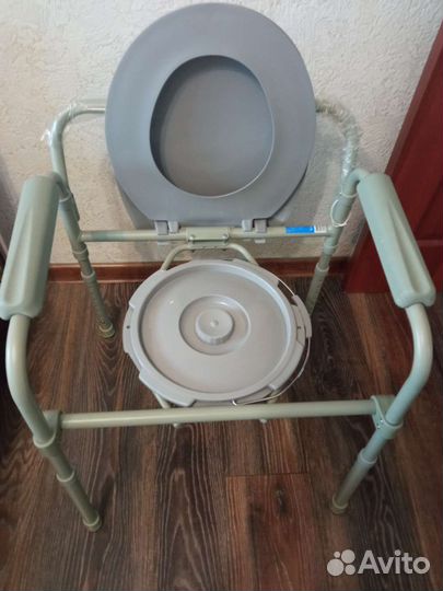 Санитарный стул туалет