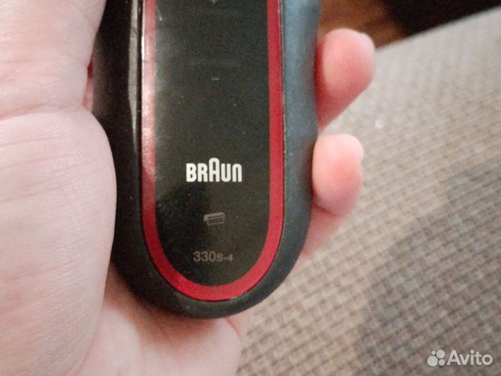 Бритва электрическая Braun 330s-4