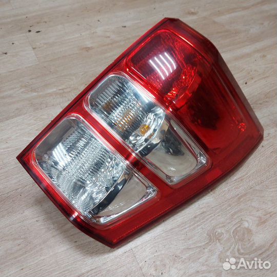 Фонарь задний правый Suzuki Grand Vitara 2006-2015