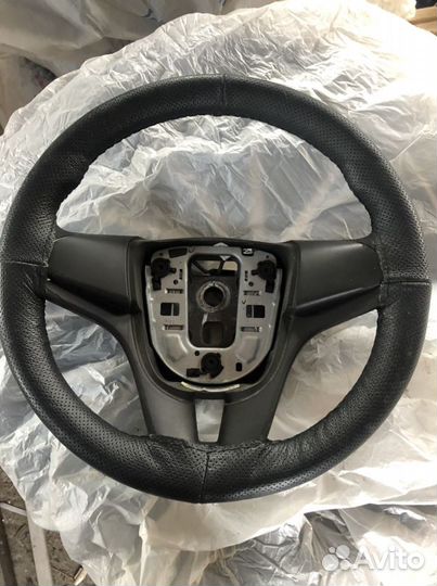 Руль на Шевроле Круз