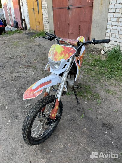 Питбайк sssr 125 полуавтомат