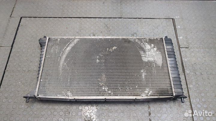 Радиатор охлаждения двигателя Lincoln Navigator, 2006