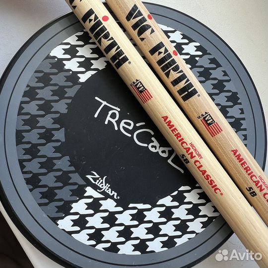 Тренировочный пэд + барабанные палочки 5b