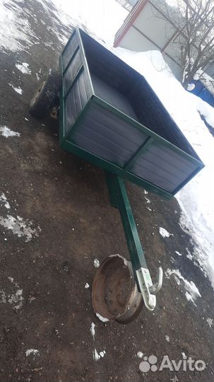 Прицеп на легковой автомобиль