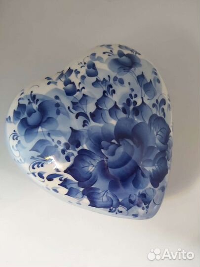 Фарфоровая шкатулка сердца