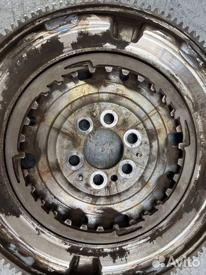 Маховик Volkswagen Touran 1T 1 2011