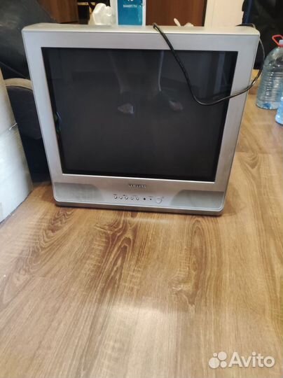 Телевизор старый samsung