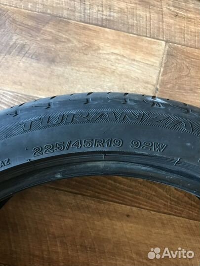 Bridgestone Turanza T001 225/45 R19