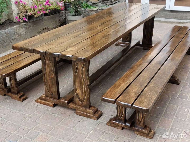 Столы, стулья