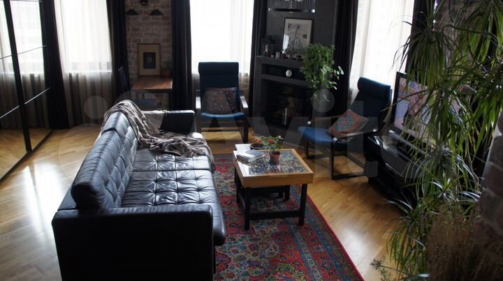 2-к. квартира, 70,4 м², 13/16 эт.