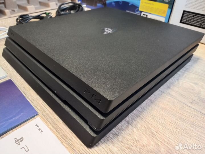 Sony Ps4 Pro 1tb, 2 геймпада, 260 игр