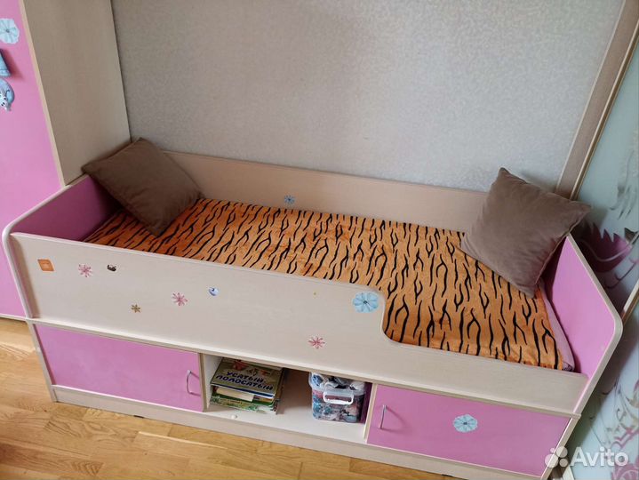 Мебельный гарнитур