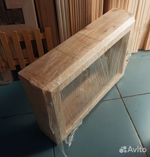 Оконный блок деревянный