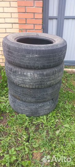 Bridgestone Blizzak Ice 225/70 R16