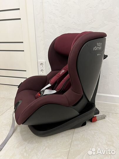 Автокресло britax romer trifix2 i size бордовое