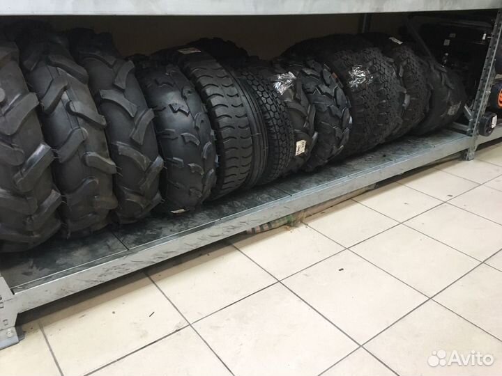 Покрышка+Камера для Мотоблока 4.00 - 8