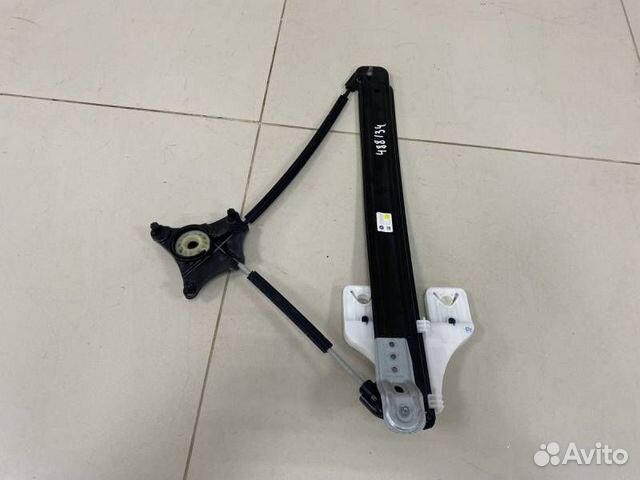 Стеклоподъемник электр. задний правый Volkswagen T