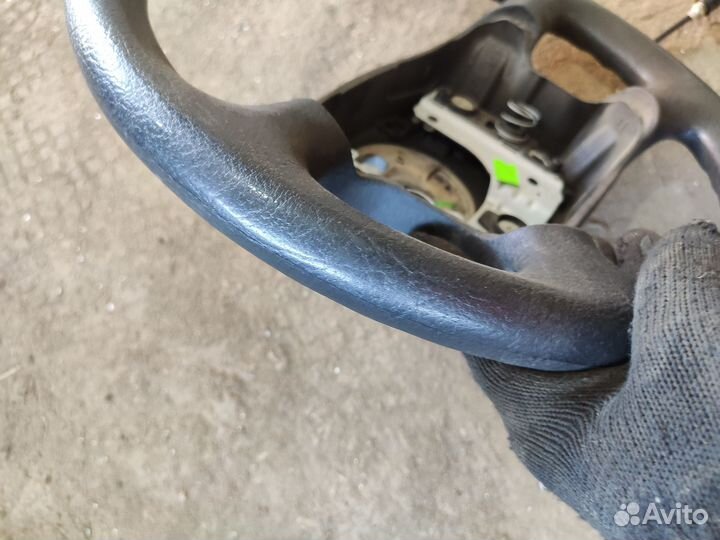 Руль кожаный Skoda Octavia Tour