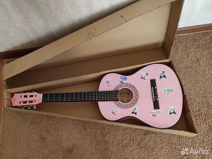 Классическая гитара бу