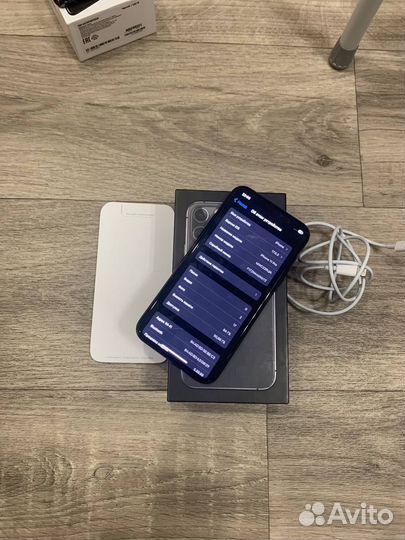 iPhone 11 Pro, 64 ГБ