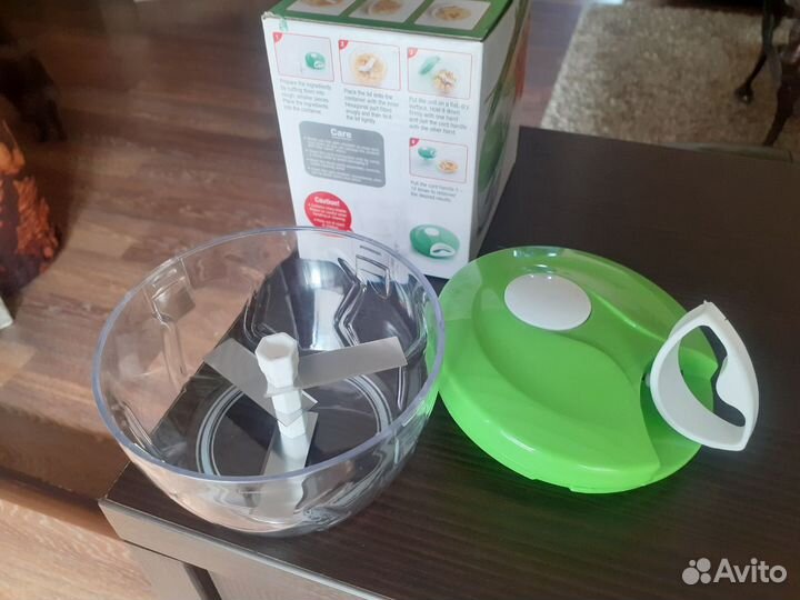 Измельчитель (терка) для овощей, сыра