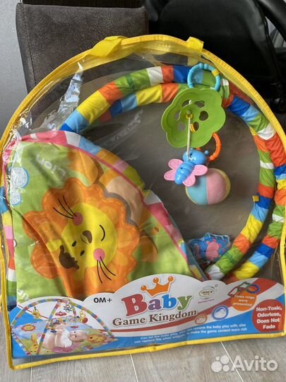 Развивающий коврик