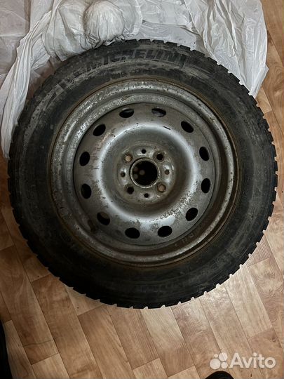 Michelin X-Ice North XIN2 175/65 R14 86T