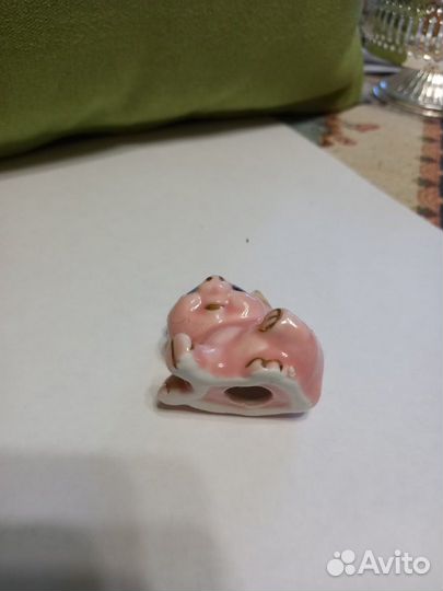 Керамическая фигурка 