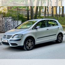 Volkswagen Golf Plus 1.4 AMT, 2008, 230 000 км, с пробегом, цена 585 000 руб.