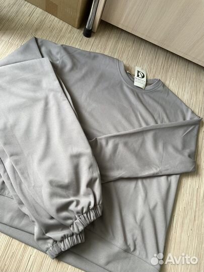 Костюм спортивный женский