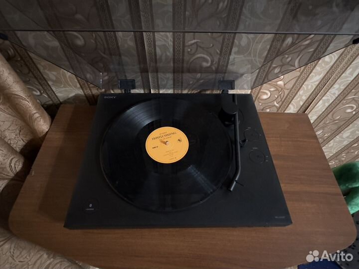 Виниловый проигрыватель Sony PS-LX310BT