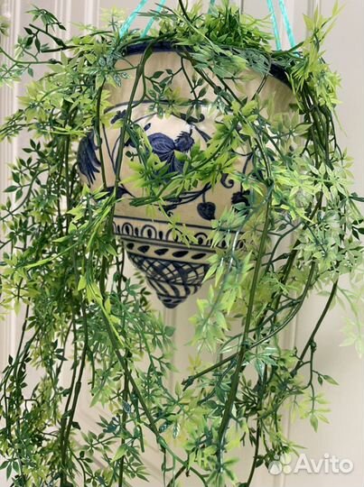 Кашпо подвесное