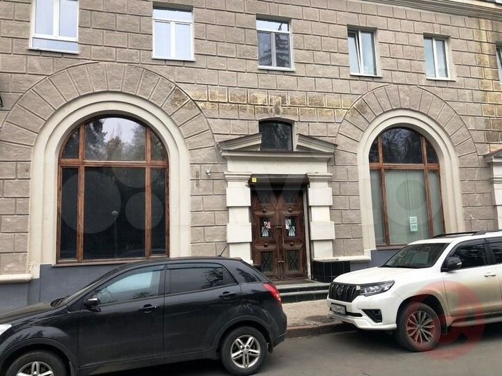 Сдам торговое помещение, 200.5 м²