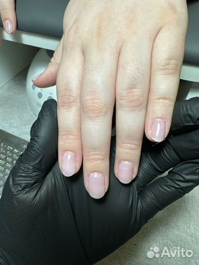 Модель на маникюр