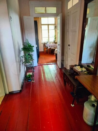 2-к. квартира, 75 м², 3/3 эт.