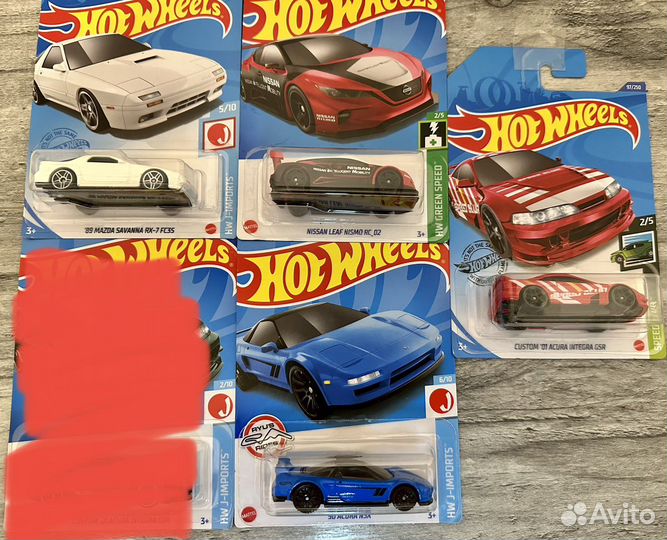 Hot wheels много, смотрите фото