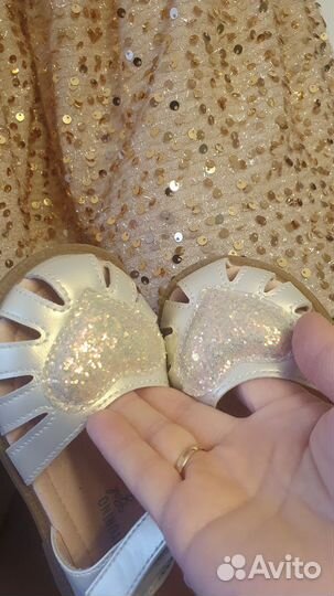 Платье нарядное для девочки 110