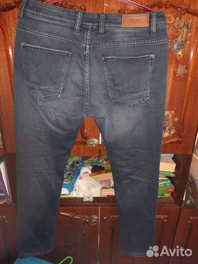 Джинсы мужские