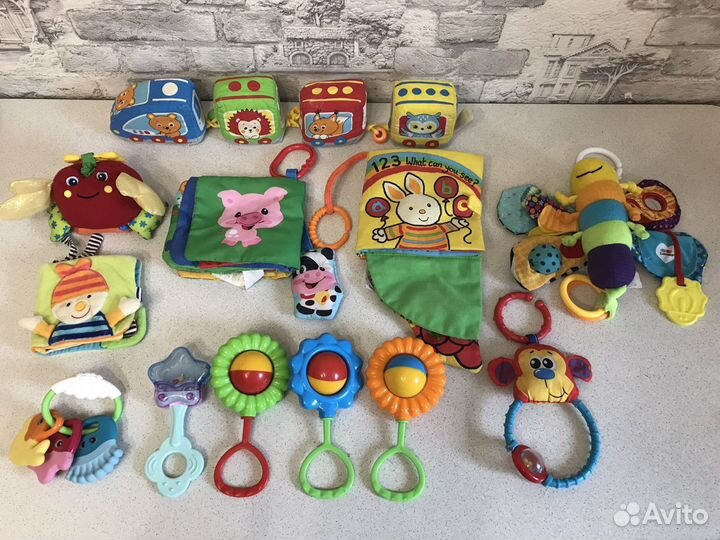 Игрушки подвески погремушки