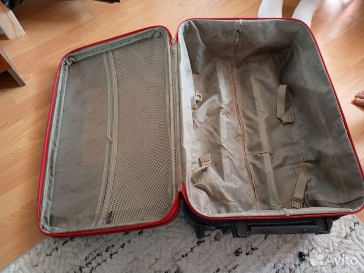 Чемодан redmond