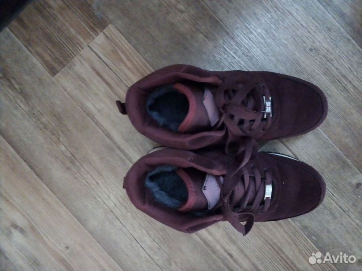 Кроссовки зима