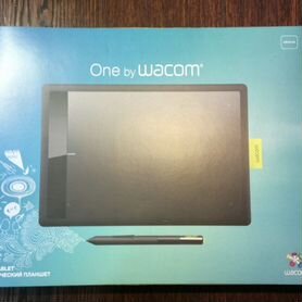 Графический планшет Wacom One M (Medium) CTL-671