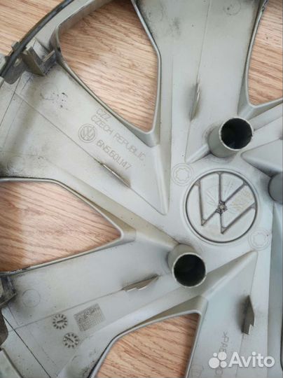 Колпак на volkswagen r15