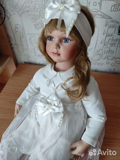 Кукла Remeco фарфоровая коллекционная