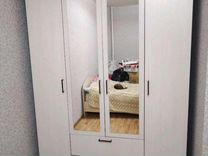 Шкаф 4 х дверный с зеркалами