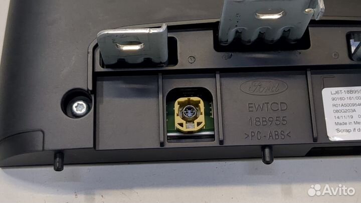 Дисплей компьютера Ford Escape 2020, 2020