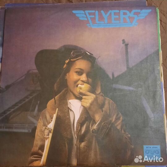 Пластинка flyers
